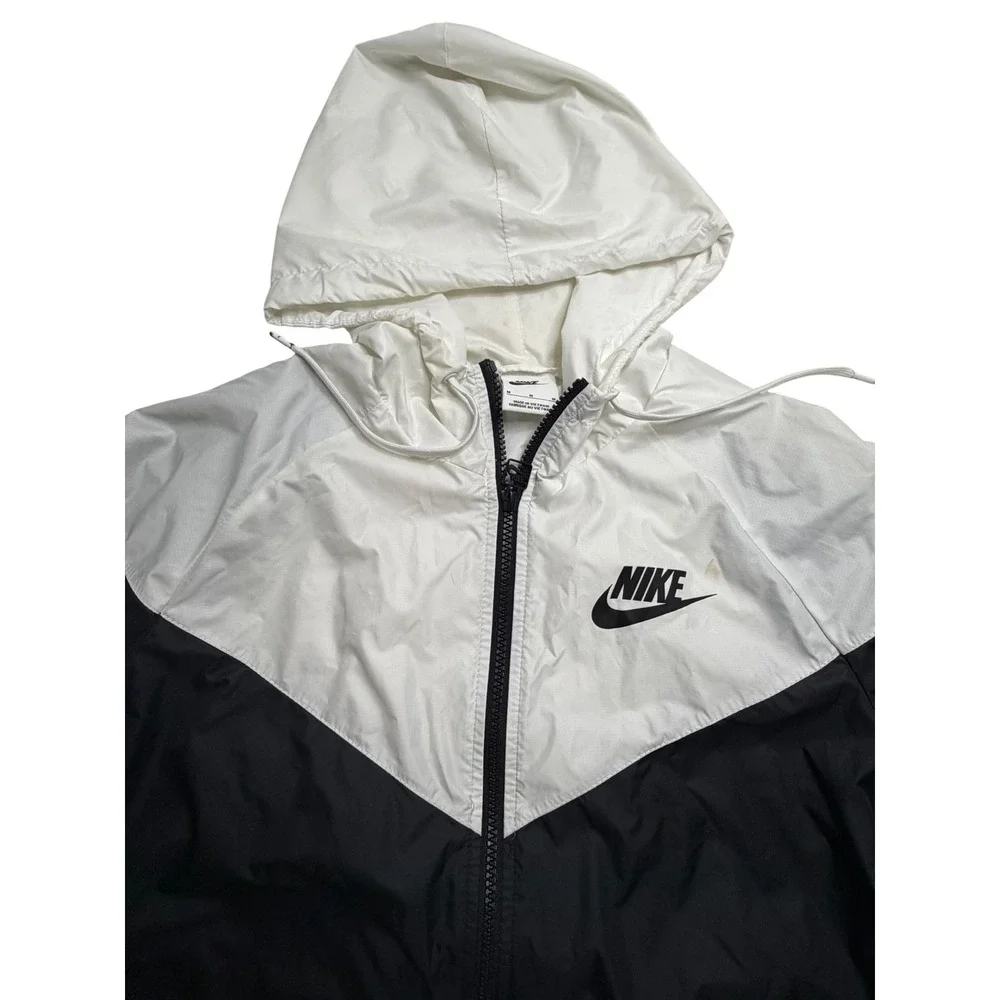 Nike Windrunner Windbreaker Jacket Black White Colorblock Hooded Mens Medium